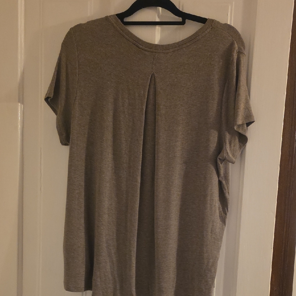 Athleta Women's Short Sleeve Tan Tee - Picture 2 of 3